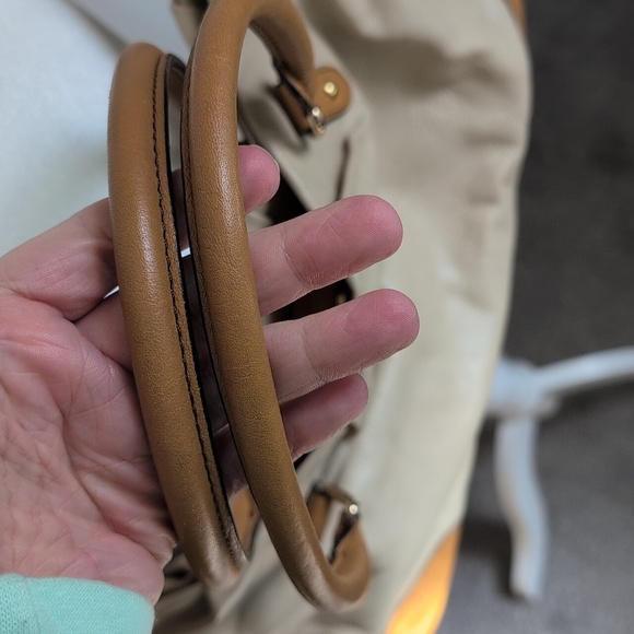 Vintage MCM Cream Leather Two Way Crossbody Bag - Picture 9 of 12